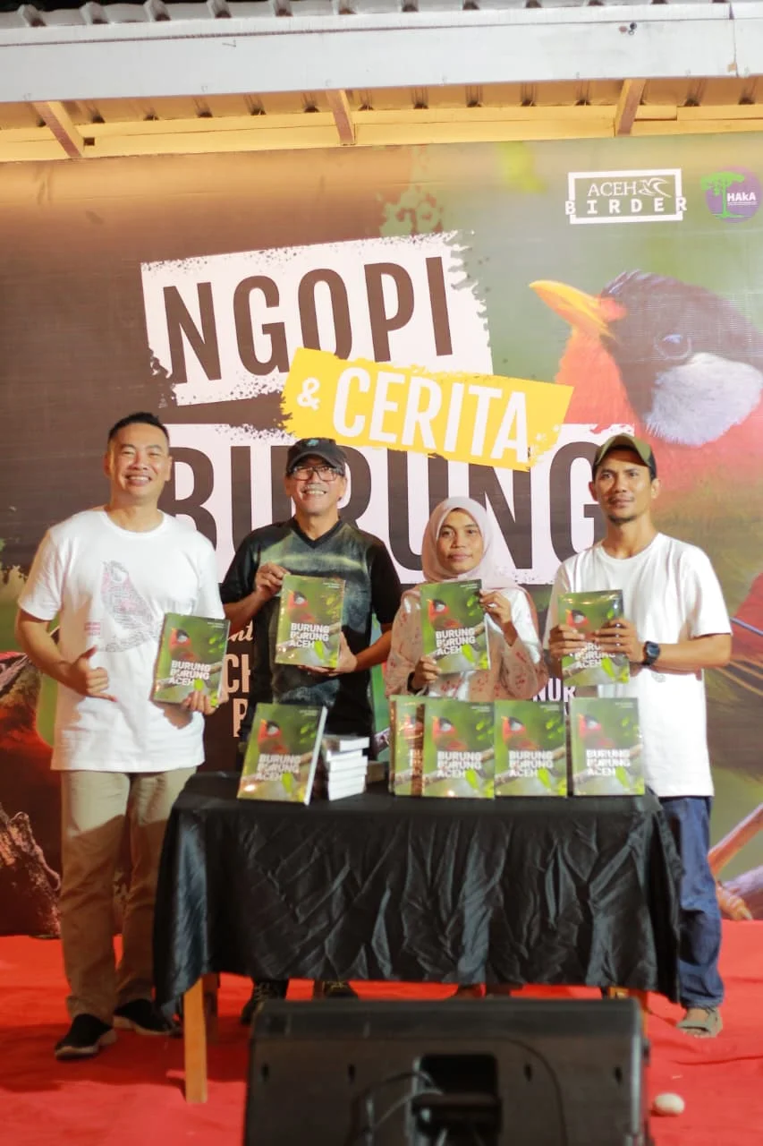 Buku “Burung-Burung Aceh” Lahir dari Perjalanan 18 Tahun Eksplorasi Alam