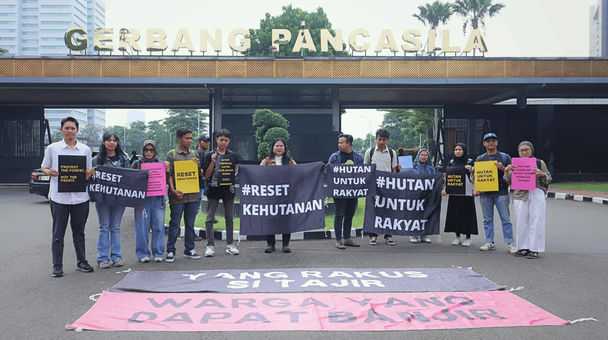 Koalisi Reset Kehutanan Desak Rombak Total UU Kehutanan, Respons PKB: Hutan Kita Masalahnya Banyak