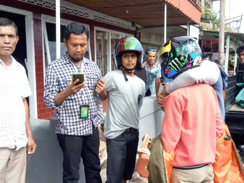 Guru Honorer Terancam 5 Tahun Penjara Setelah Jual Burung Beo dan Nuri di Facebook
