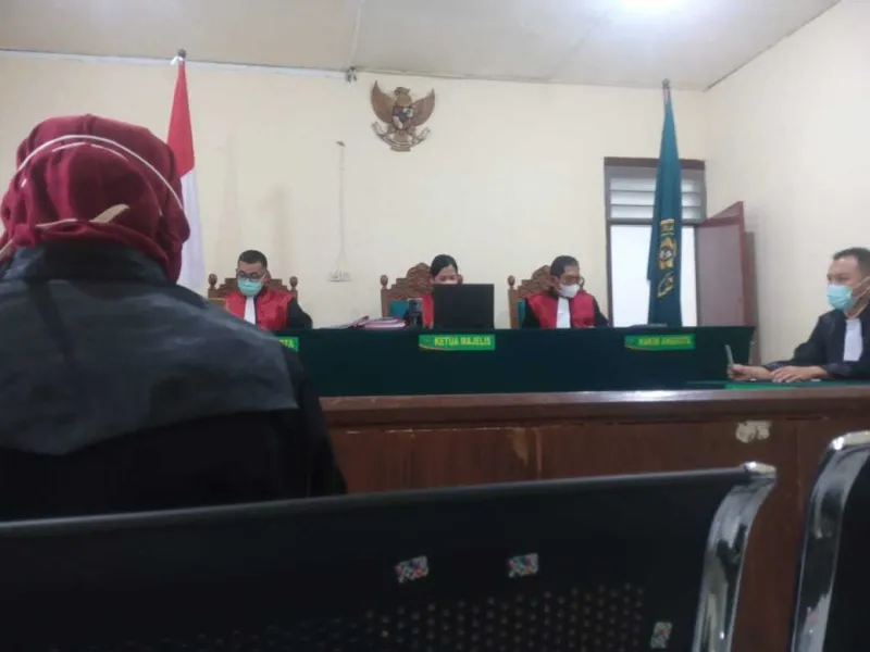 Featured image for Terdakwa Jual Beli Kakatua Maluku, Dituntut 2 Tahun 6 Bulan Penjara